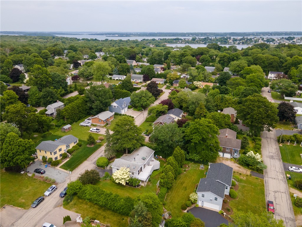20 Yellow Birch Road Narragansett, RI 02882 - Photo 41 of 43 Gallery Image 41