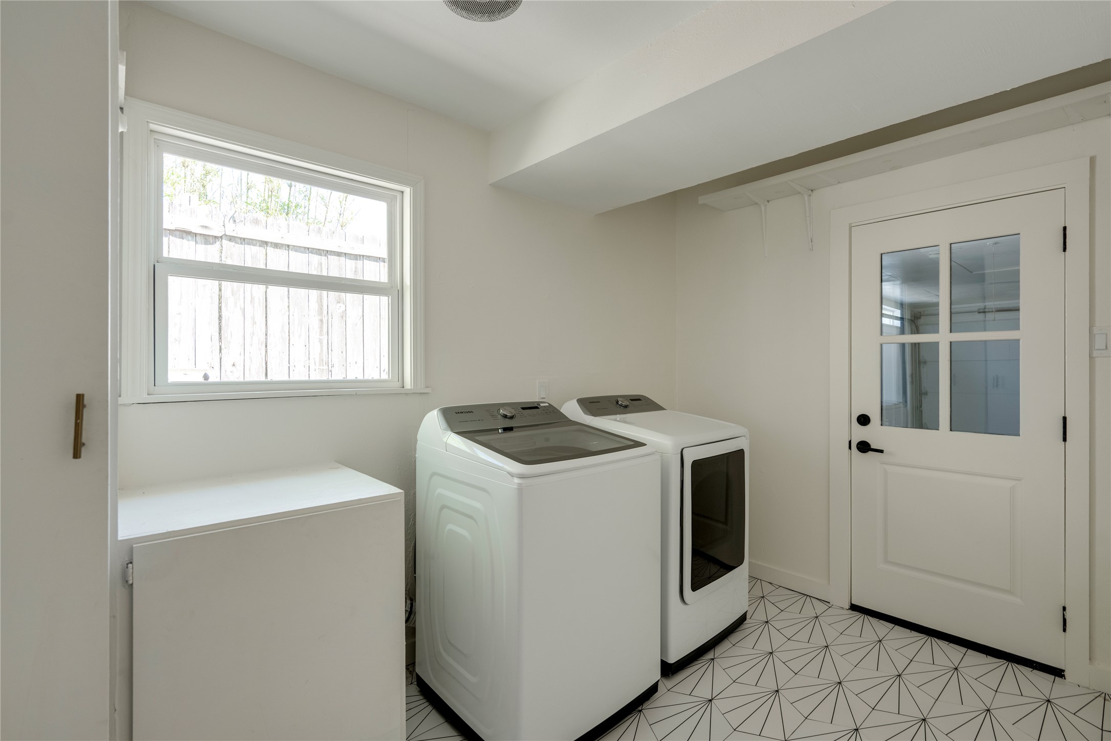 3606 Wilson Street Austin, TX 78704 - Photo 21 of 34 Laundry room featuring washer and clothes dryer