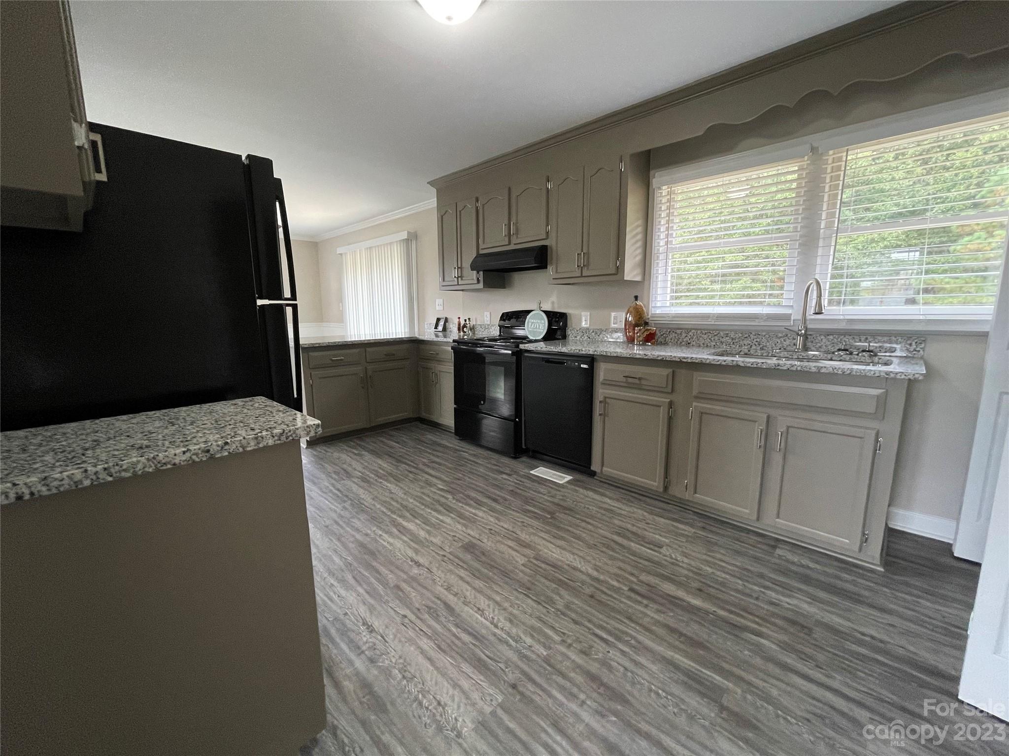 3823 Little Mountain Road Gastonia, NC 28056 - Photo 5 of 37 Gallery Image 5