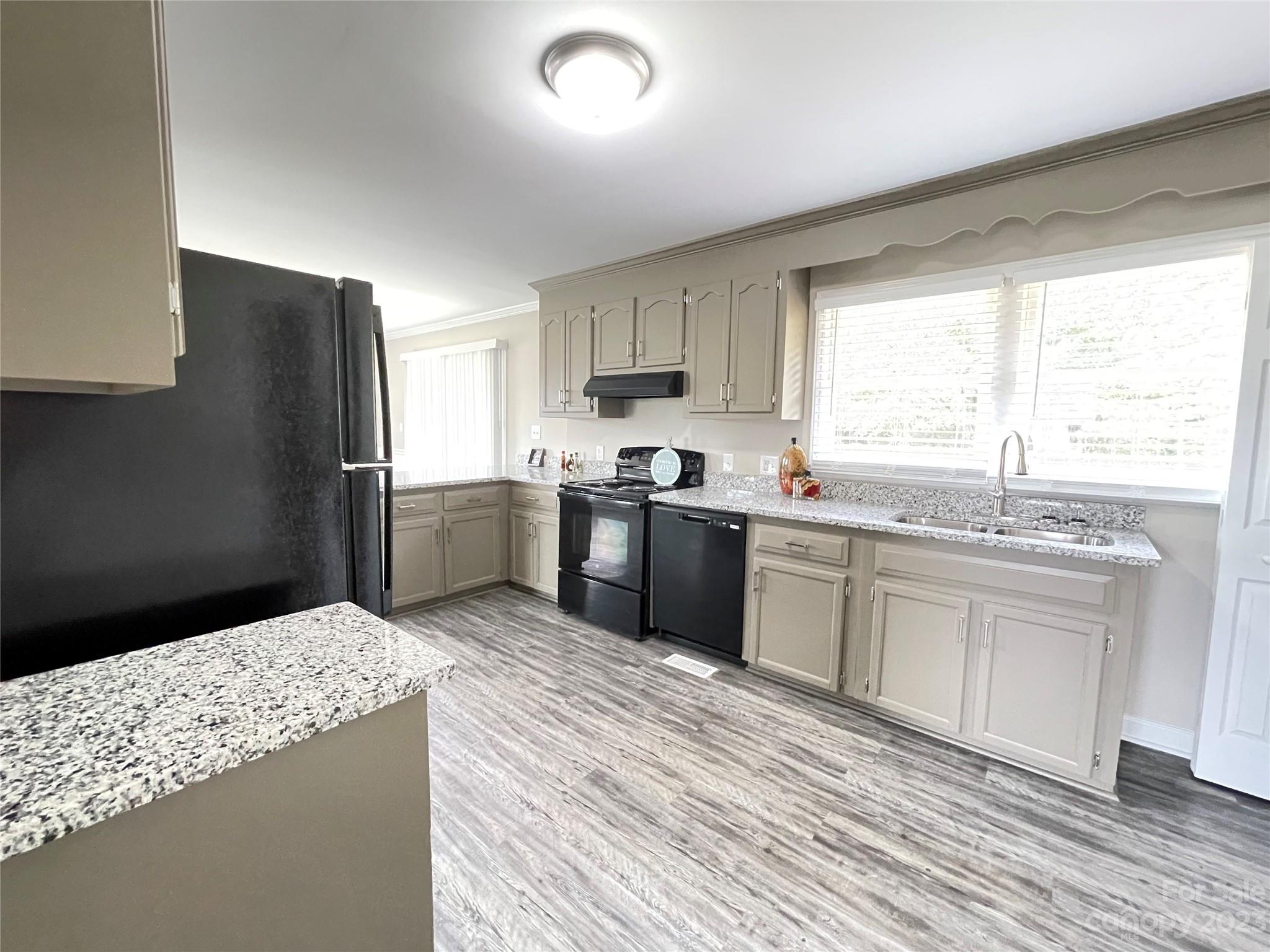 3823 Little Mountain Road Gastonia, NC 28056 - Photo 8 of 37 Gallery Image 8