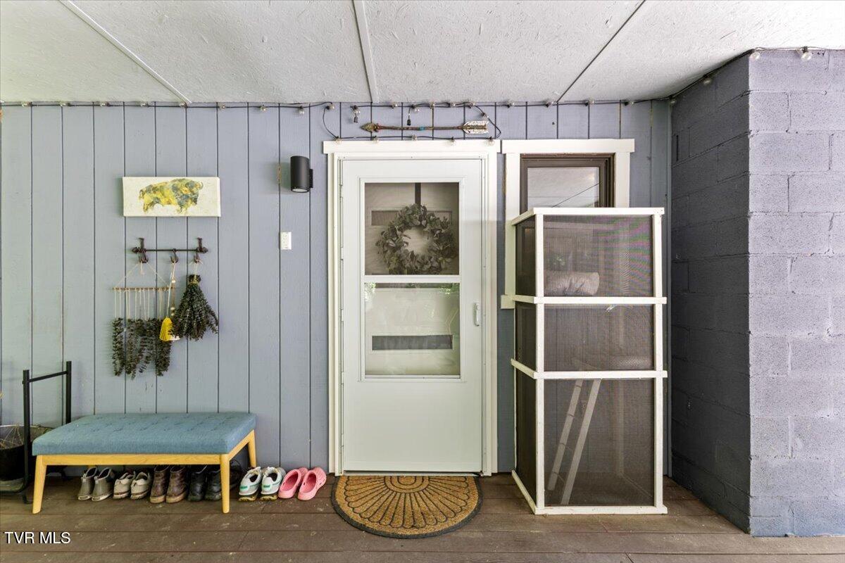 770 Copperhead Road Elizabethton, TN 37643 - Photo 26 of 66 23-128A2859