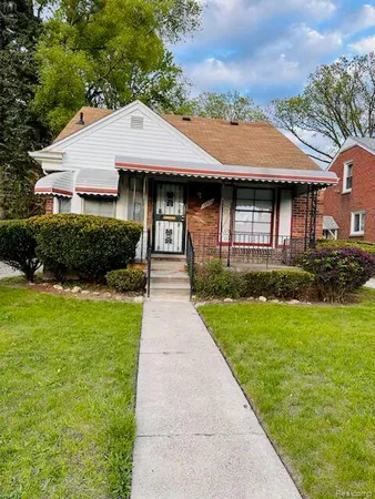 $148,000 | 19502 Whitcomb, Detroit, MI 48235