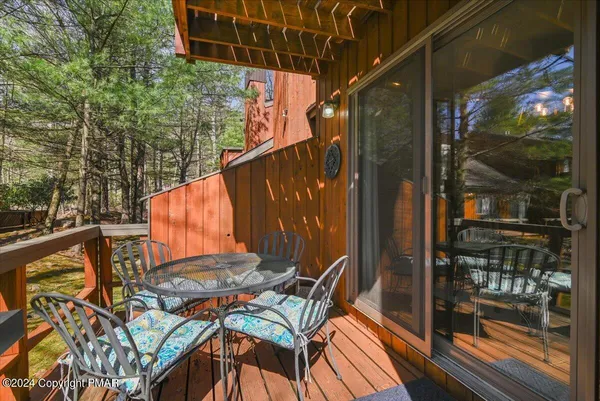 a view of balcony with a patio