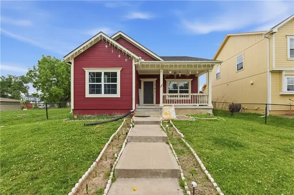 $399,000 | 1319 Barnett Avenue, Kansas City, KS 66102