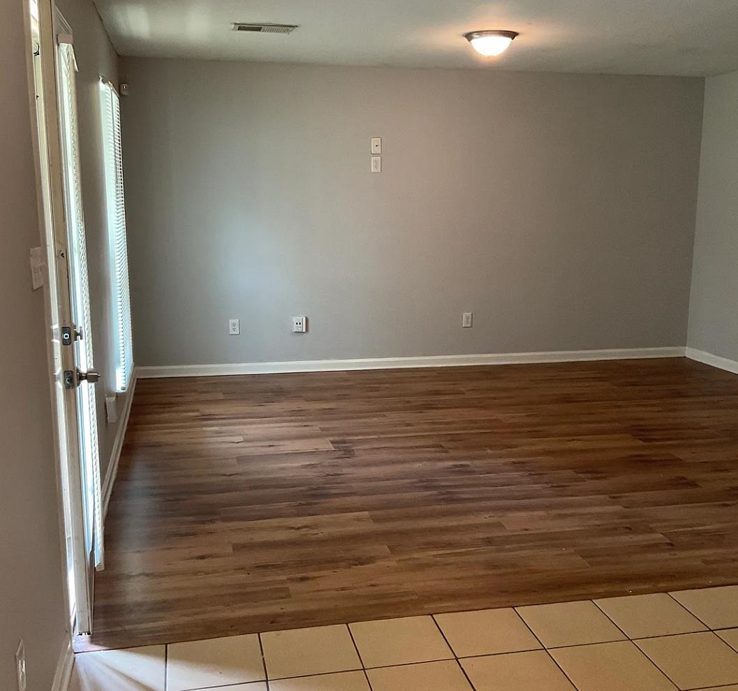 1521 Hope Street Memphis, TN 38111 - Photo 9 of 9 a view of room with window