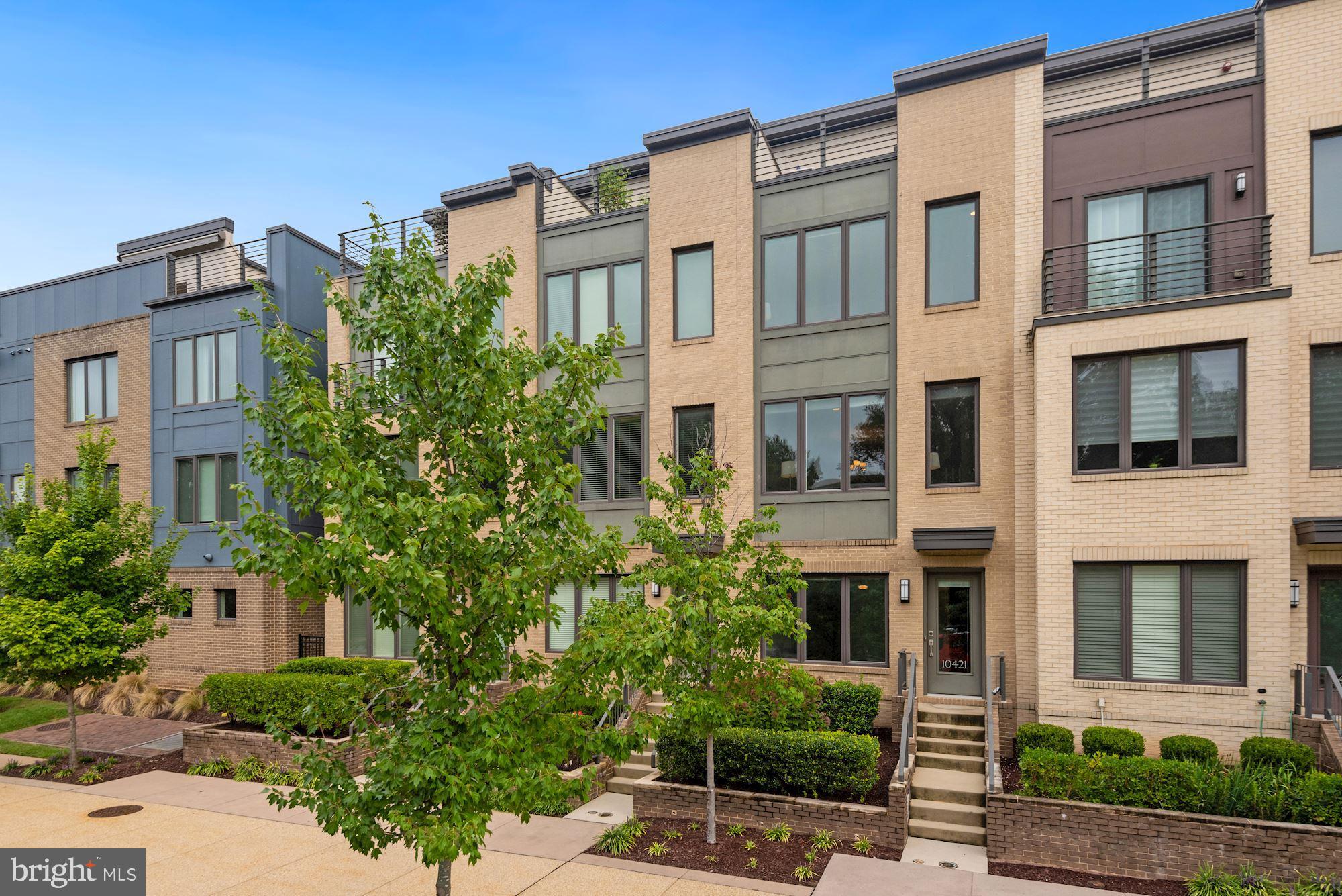 10421 Fernwood Road, Bethesda, MD 20817 Compass