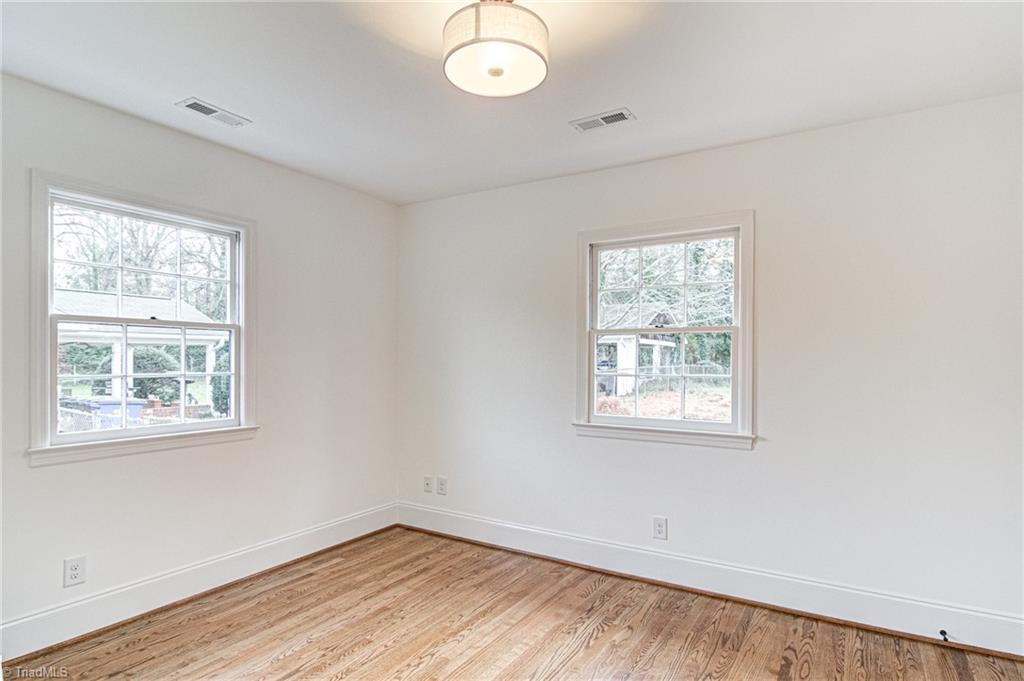3226 Nottingham Road Winston-Salem, NC 27104 - Photo 13 of 16 Gallery Image 13