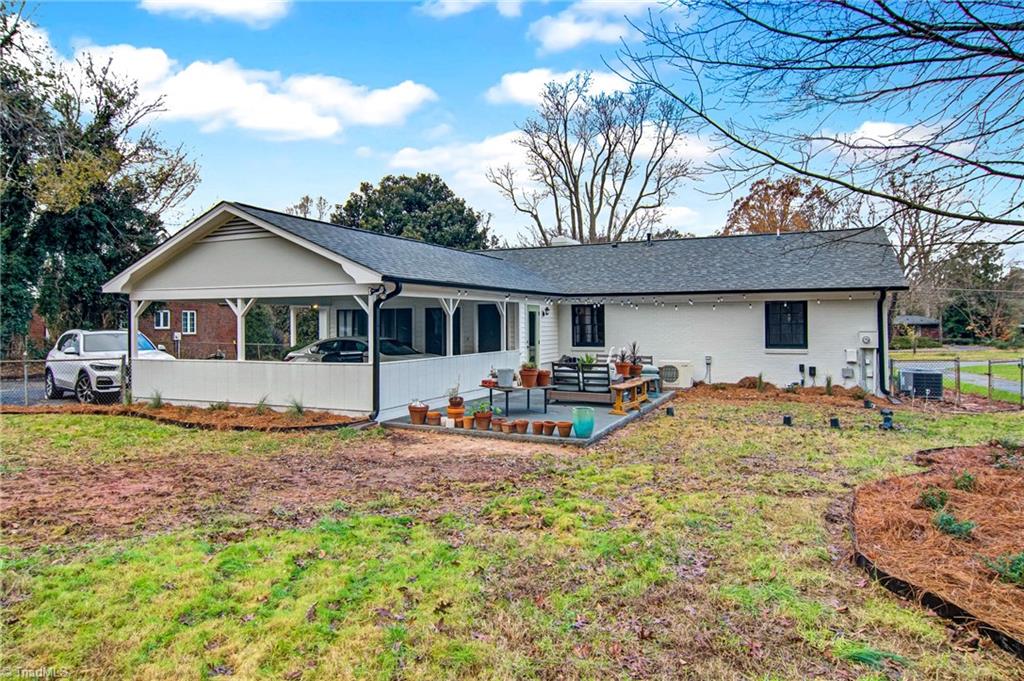 3226 Nottingham Road Winston-Salem, NC 27104 - Photo 3 of 16 Gallery Image 3