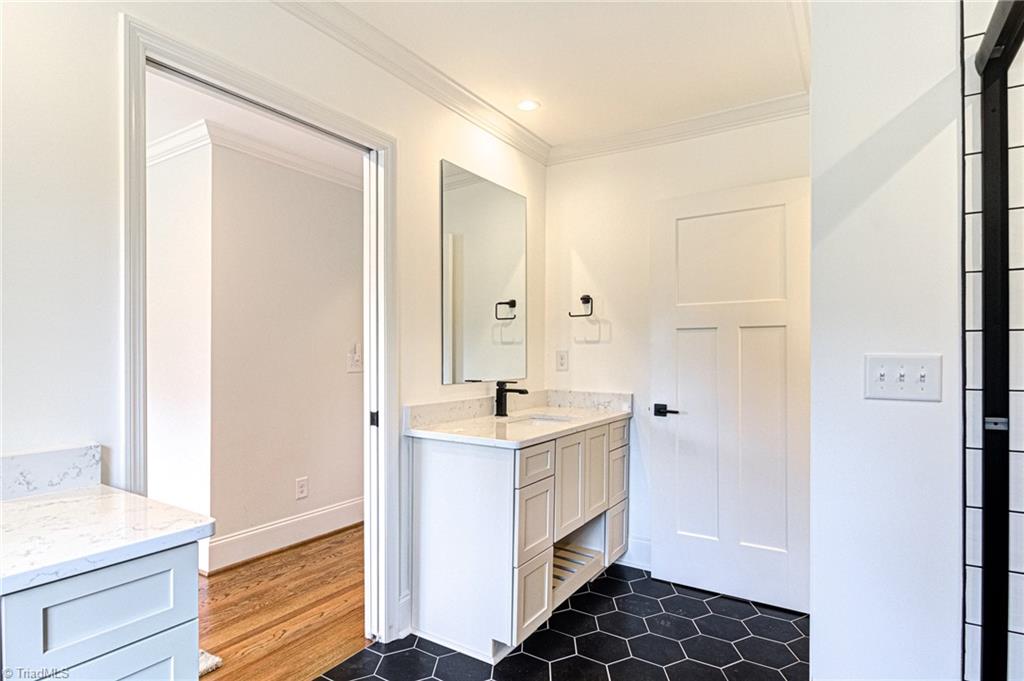 3226 Nottingham Road Winston-Salem, NC 27104 - Photo 10 of 16 Gallery Image 10