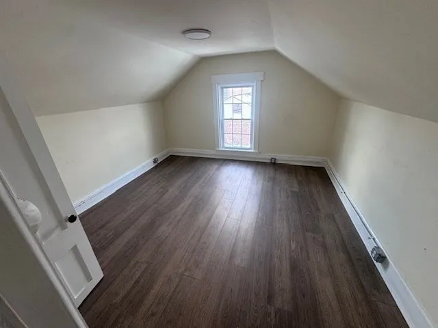 $2,100 | 60 Walnut Street, Unit 2R, Chicopee, MA 01020