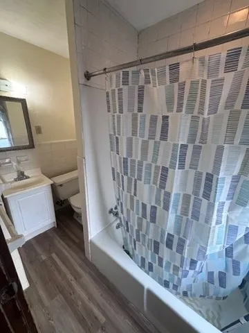 $2,100 | 60 Walnut Street, Unit 2R, Chicopee, MA 01020