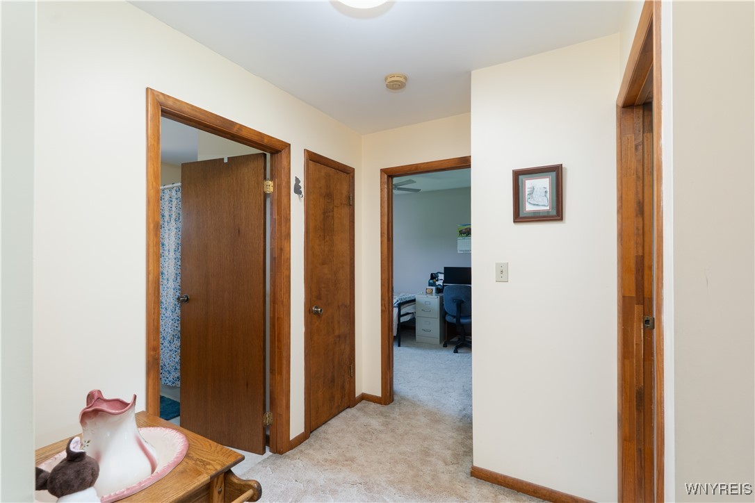 7727 Dewitt Road Pike, NY 14066 - Photo 25 of 50 Hallway