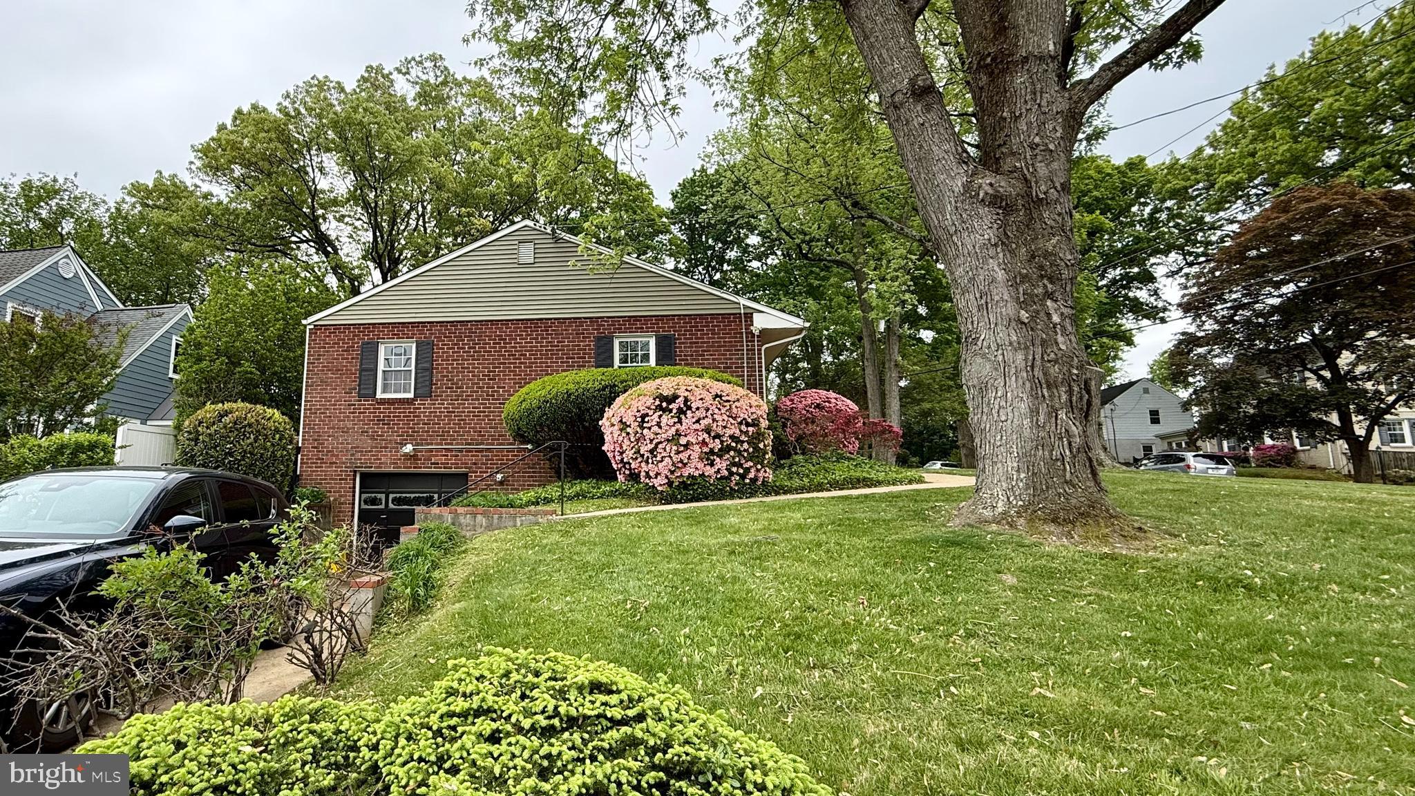 9807 Merwood Lane Silver Spring, MD 20901 - Photo 2 of 43
