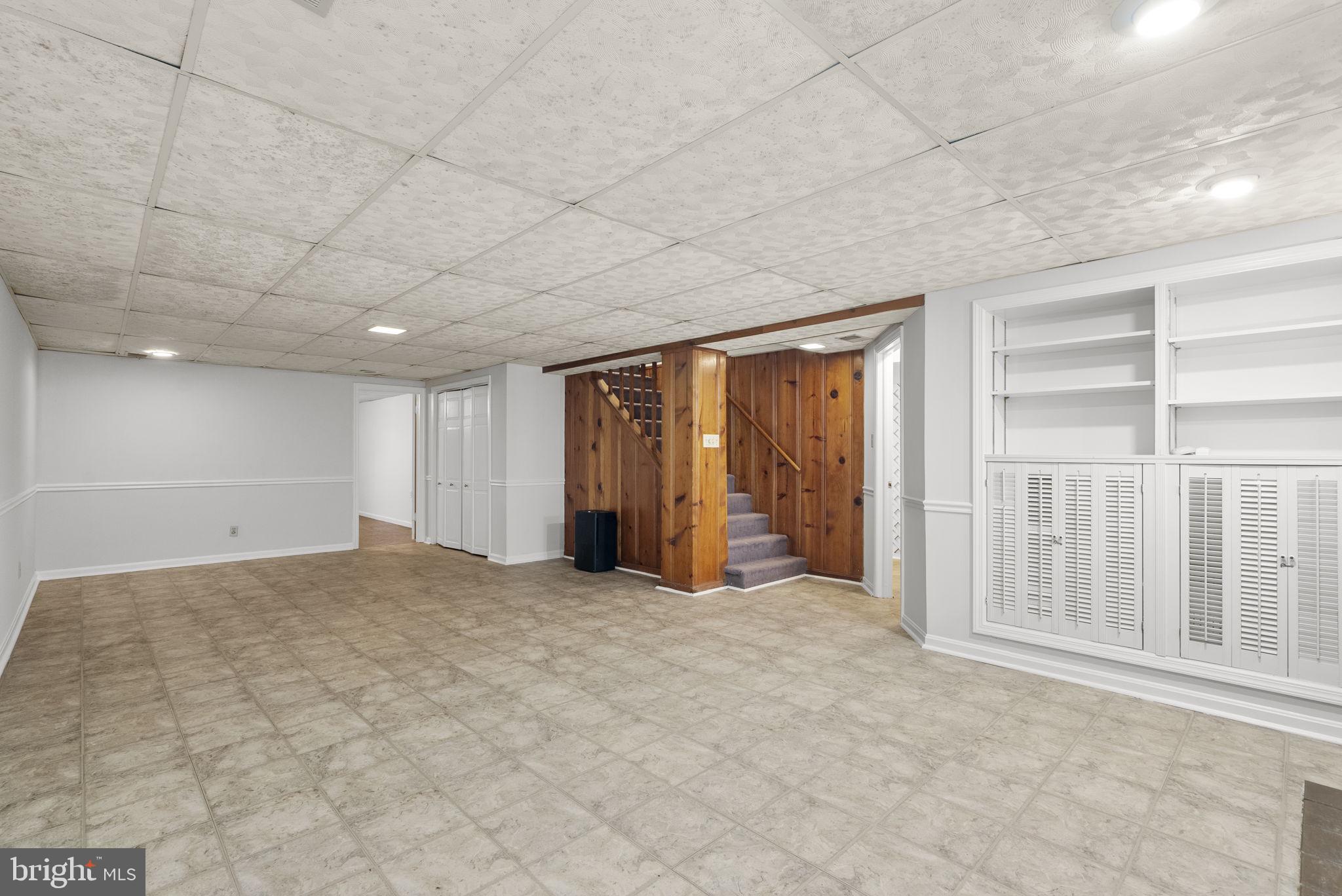 9807 Merwood Lane Silver Spring, MD 20901 - Photo 34 of 43