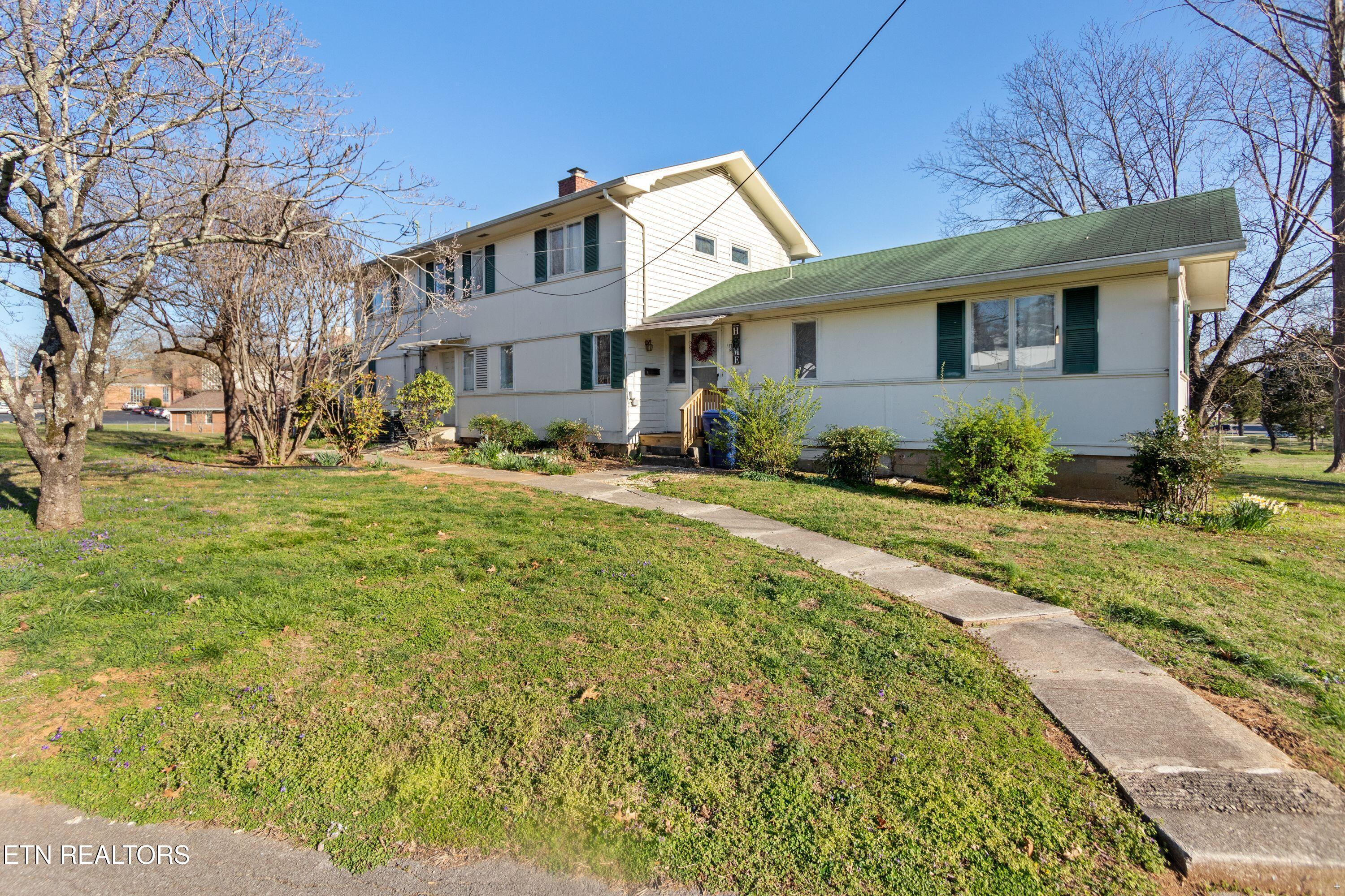 111 Vienna Road Oak Ridge, TN 37830 - Photo 1 of 24 exterior side