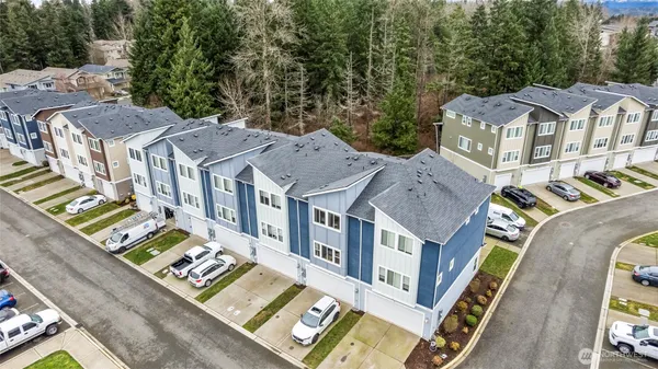 $425,000 | 17411 118th Ave Court East, Unit F, Puyallup, WA 98374