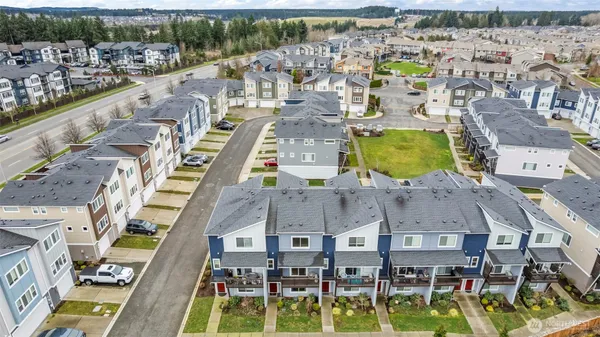 $425,000 | 17411 118th Ave Court East, Unit F, Puyallup, WA 98374