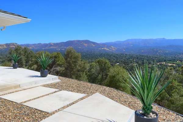 $1,599,000 | 5076 Allred Road, Mariposa, CA 95338