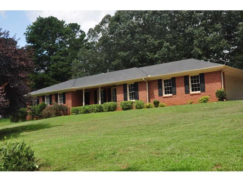 5798 Suwanee Dam Road Sugar Hill, GA 30518 - Photo 1 of 1 Exterior Front.