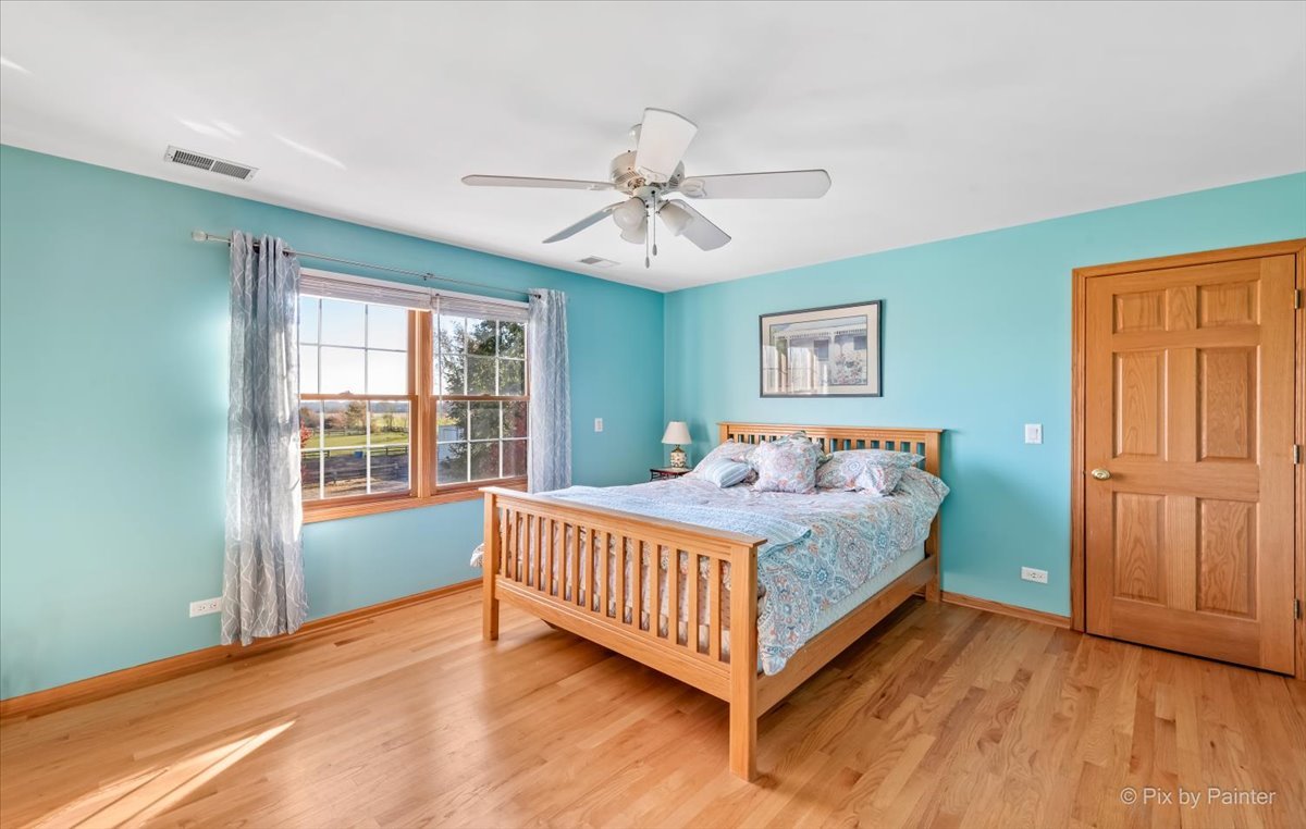 9N523 Kendall Road Elgin, IL 60124 - Photo 23 of 60 a bedroom with a bed and window