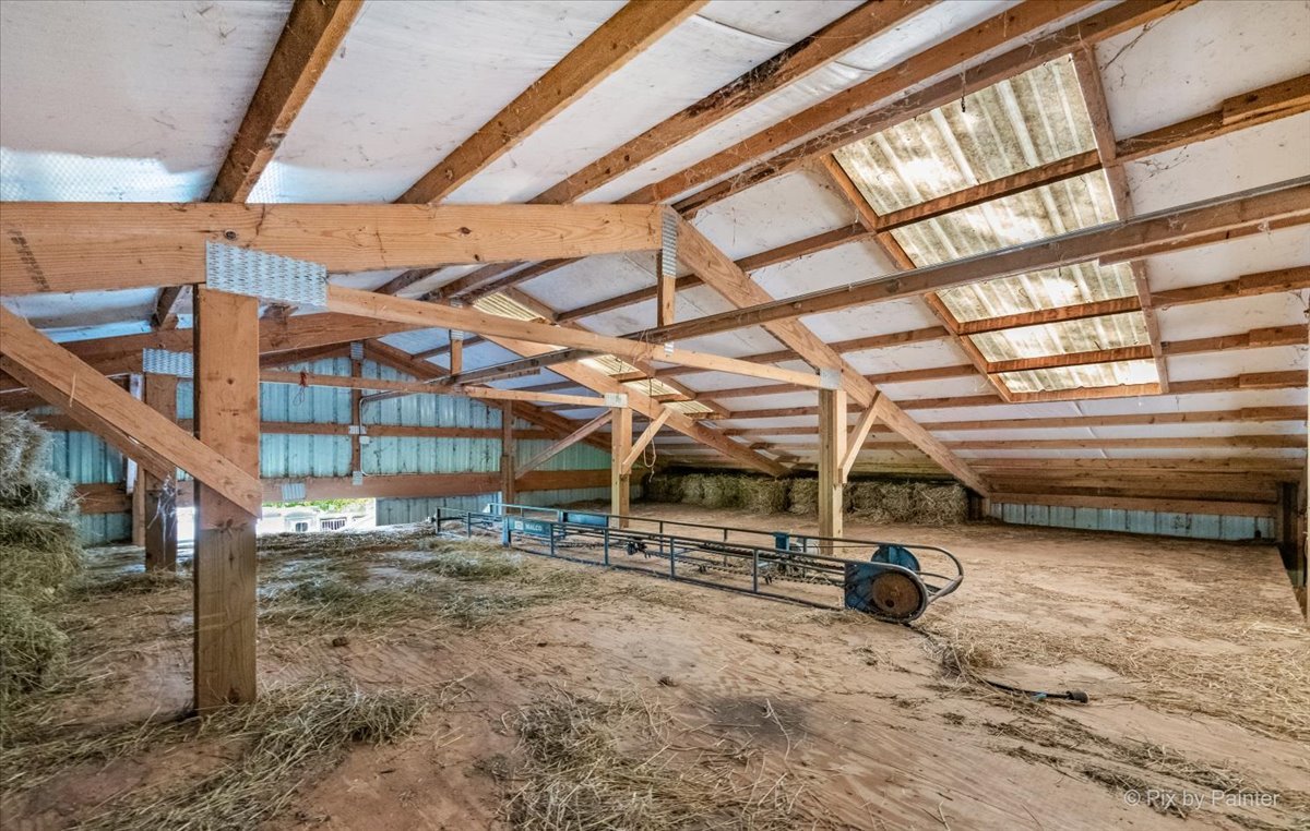 9N523 Kendall Road Elgin, IL 60124 - Photo 50 of 60 a view of garage