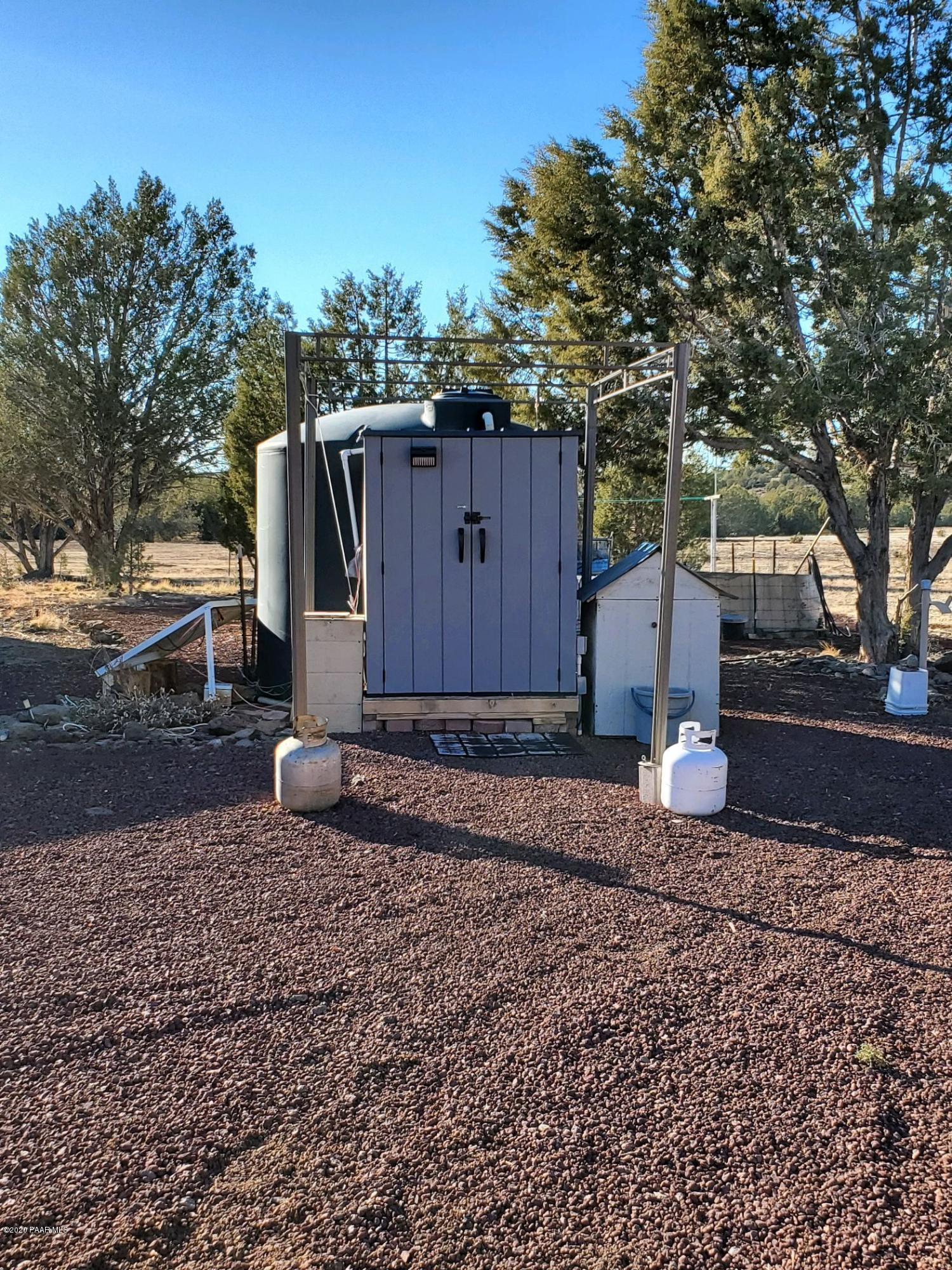 108 Mathis Road Williams, AZ 86046 - Photo 20 of 46 108 16