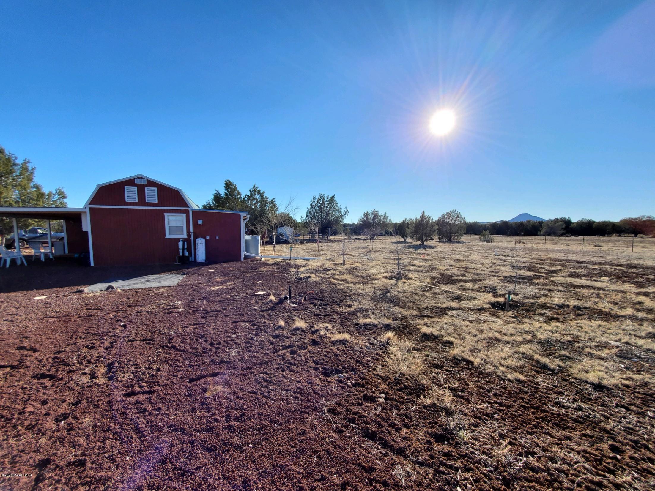 108 Mathis Road Williams, AZ 86046 - Photo 8 of 46 108 11