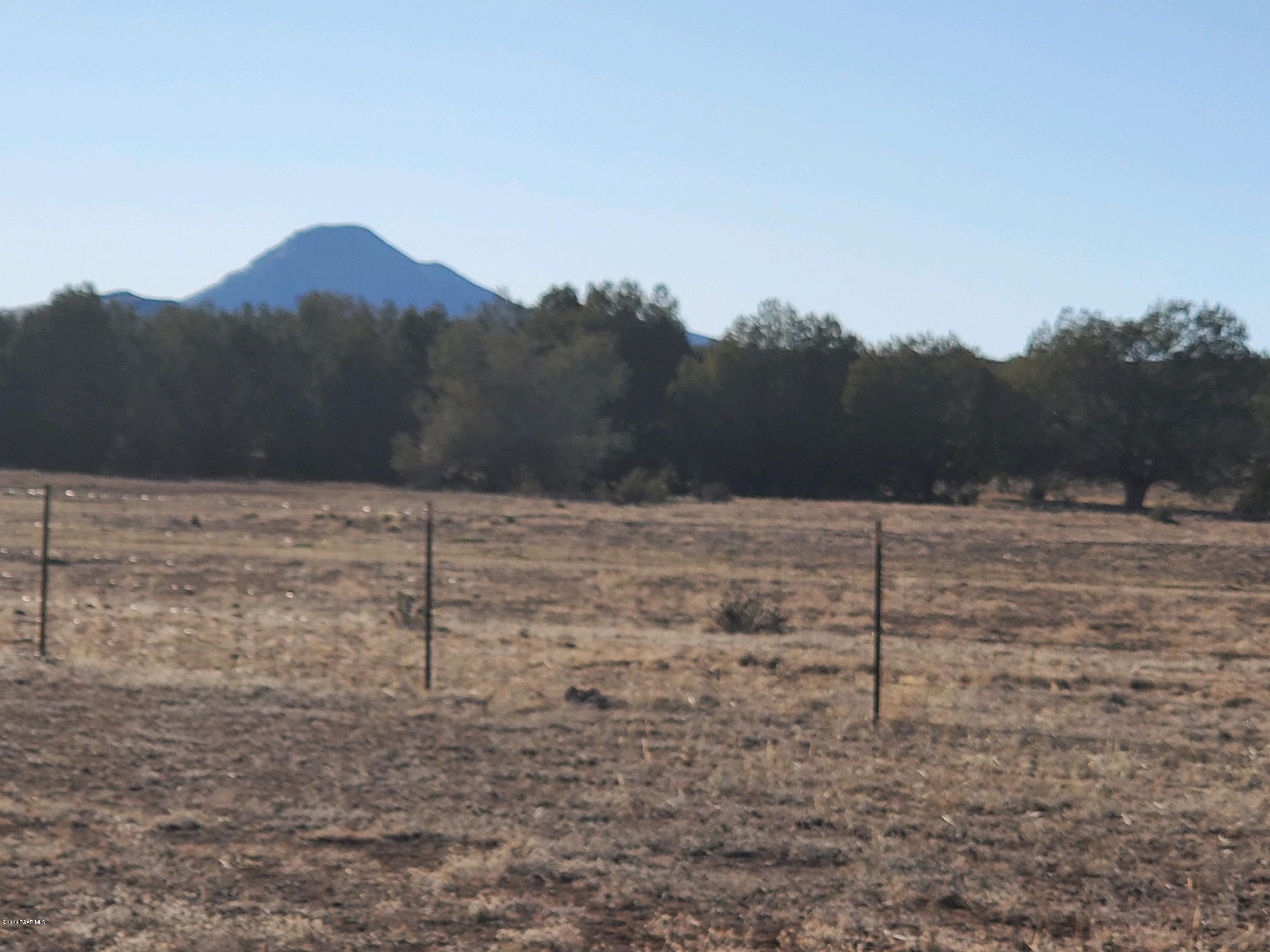 108 Mathis Road Williams, AZ 86046 - Photo 9 of 46 108 14