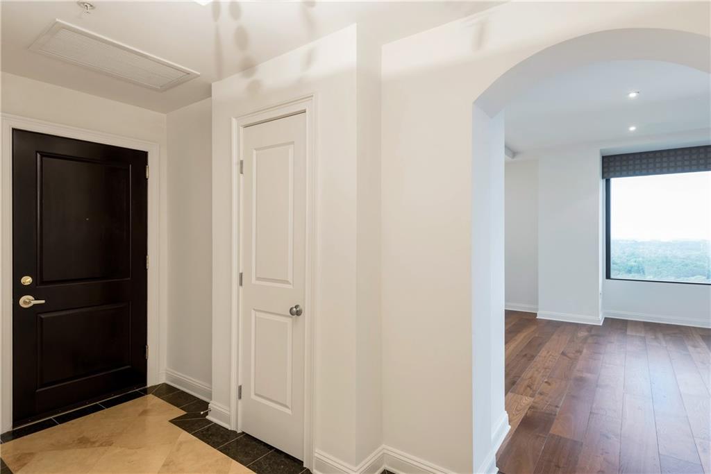 2828 Peachtree Road Northwest, Unit 1903 Atlanta, GA 30305 - Photo 3 of 37