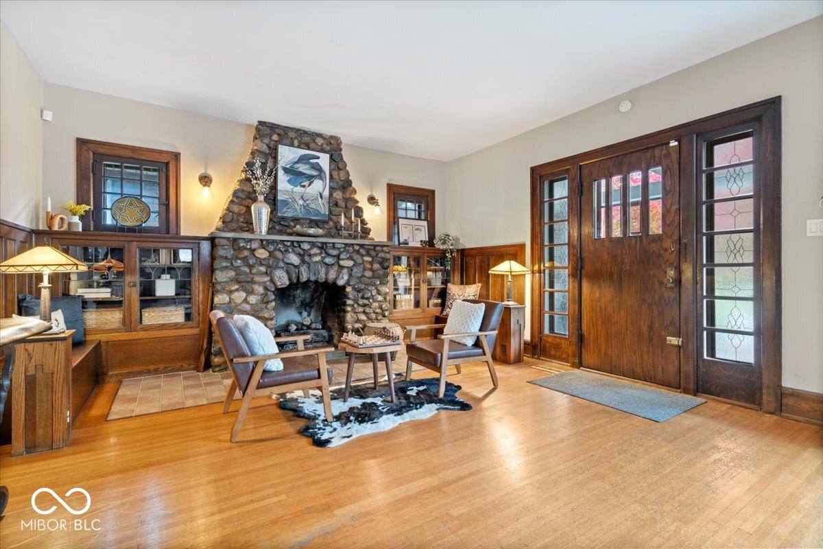 734 North Riley Avenue Indianapolis, IN 46201 - Photo 8 of 50 Gallery Image 8