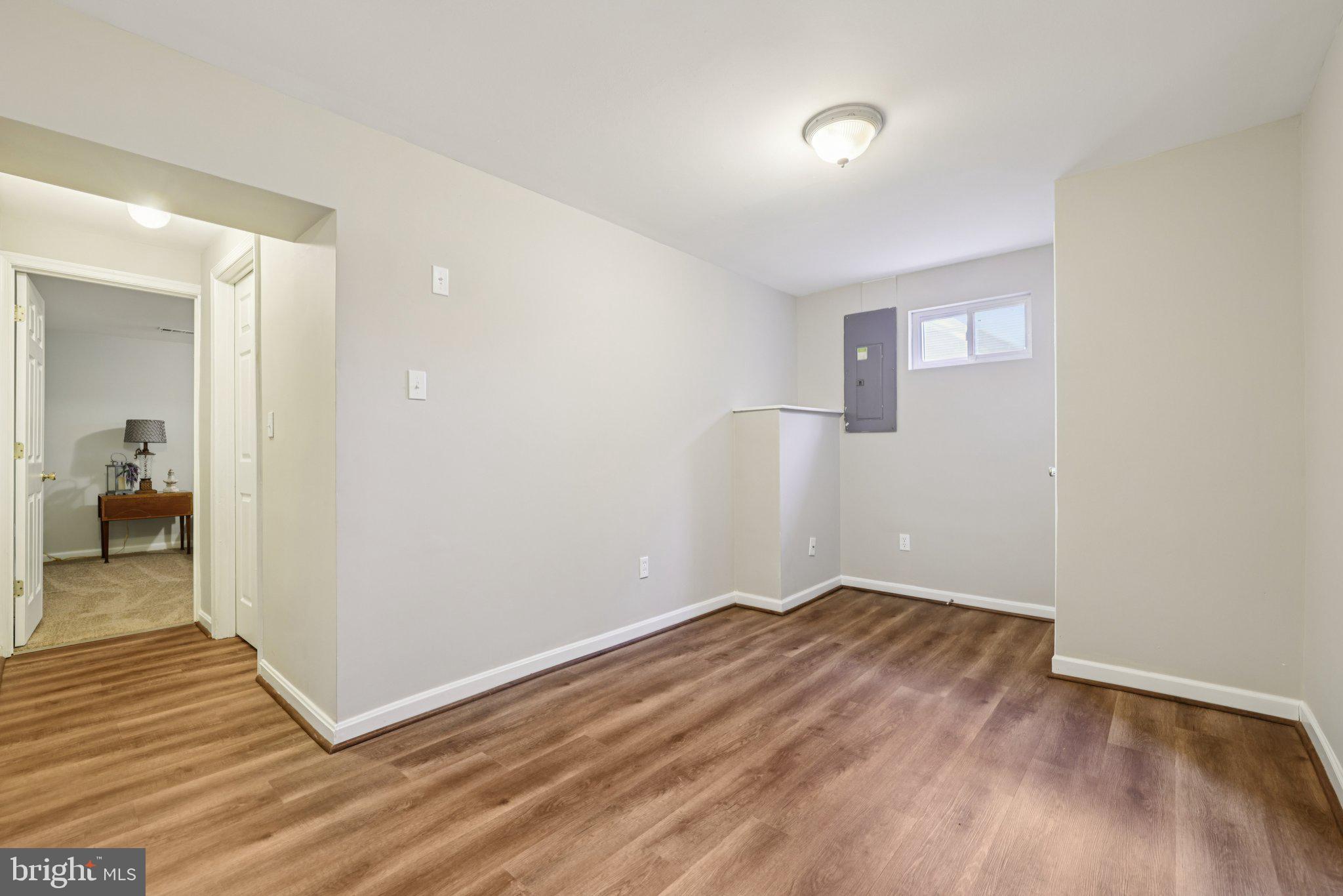 8562 Beacon Point Road Pasadena, MD 21122 - Photo 18 of 59