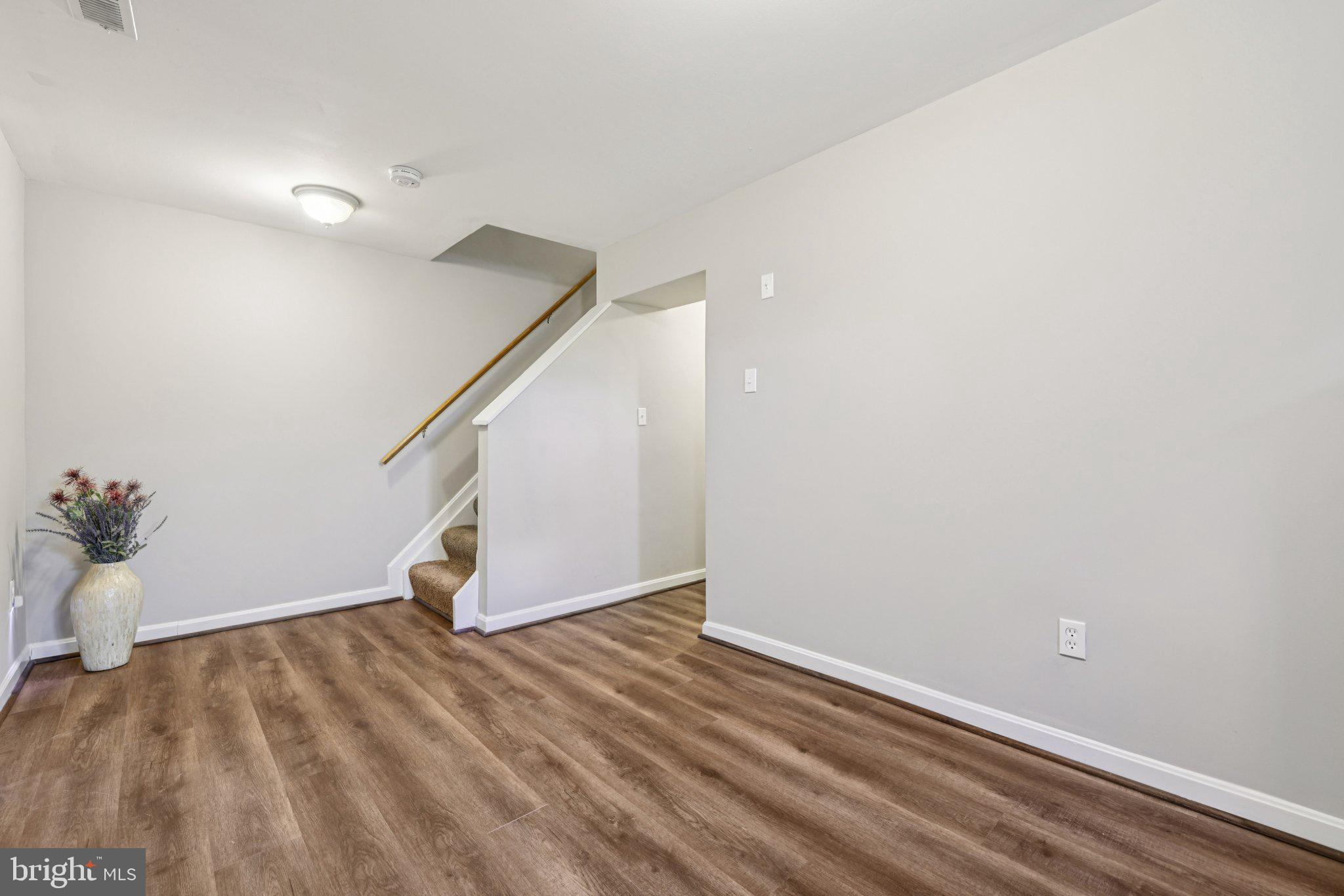 8562 Beacon Point Road Pasadena, MD 21122 - Photo 19 of 59