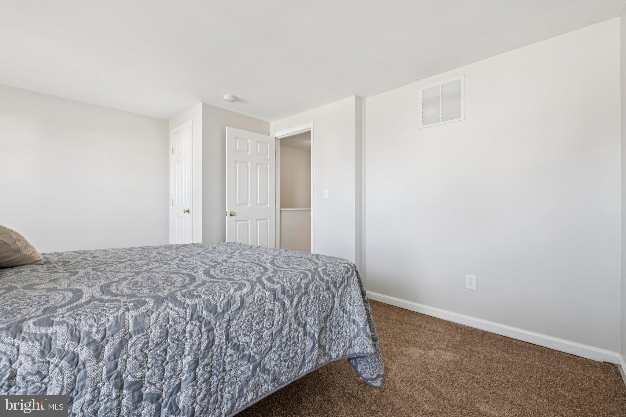 8562 Beacon Point Road Pasadena, MD 21122 - Photo 23 of 59