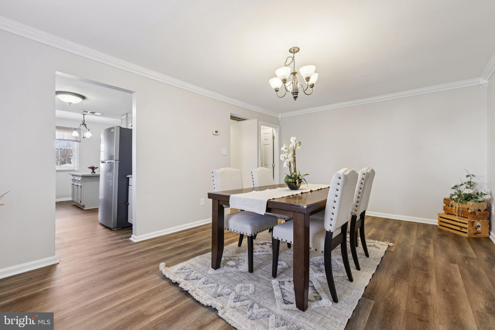 8562 Beacon Point Road Pasadena, MD 21122 - Photo 8 of 59