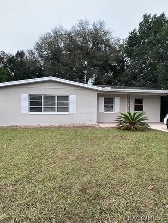 $175,900 | 13 South Washington Street, Beverly Hills, FL 34465