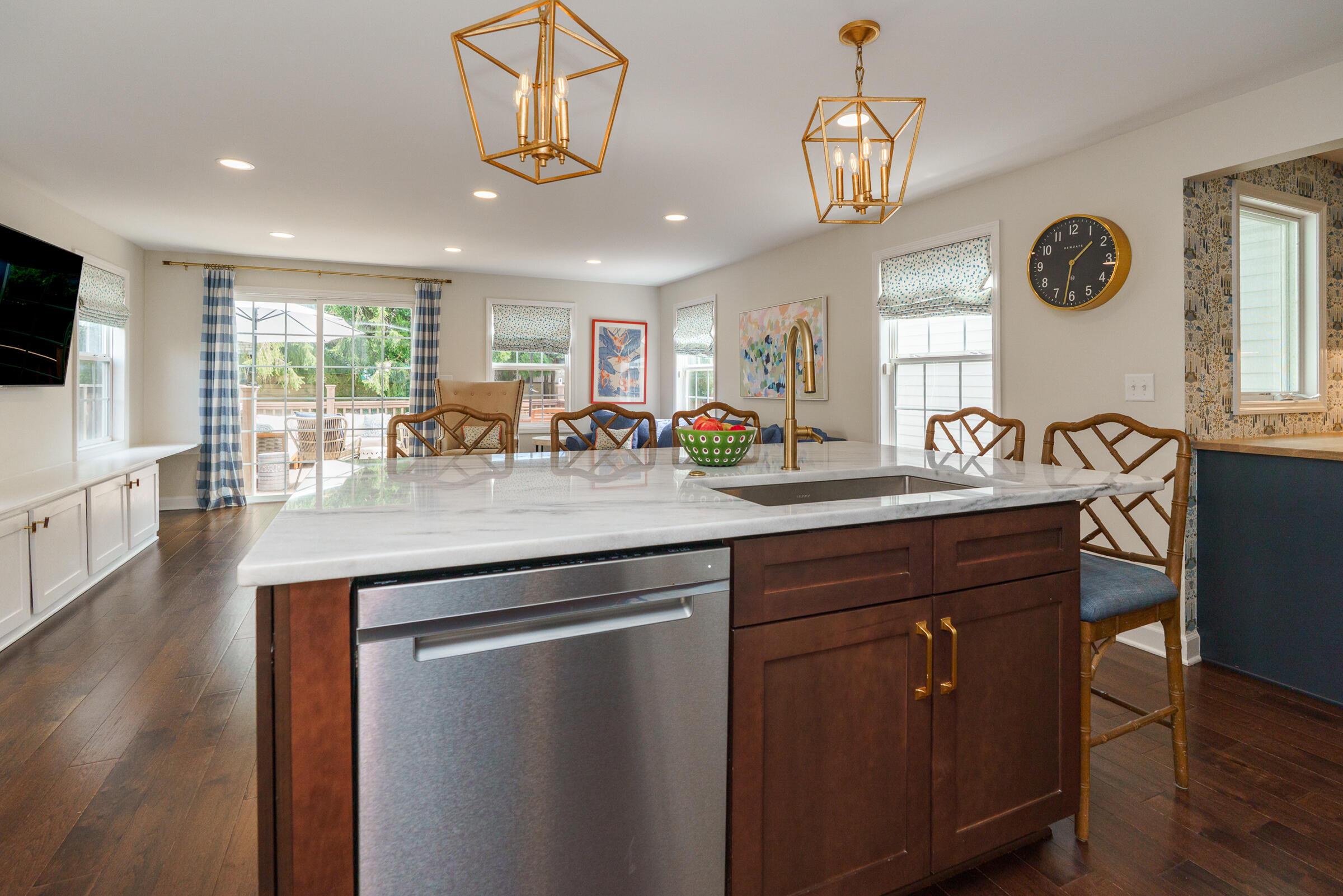 284 South Stanwood Road Columbus, OH 43209 - Photo 19 of 60 Kitchen