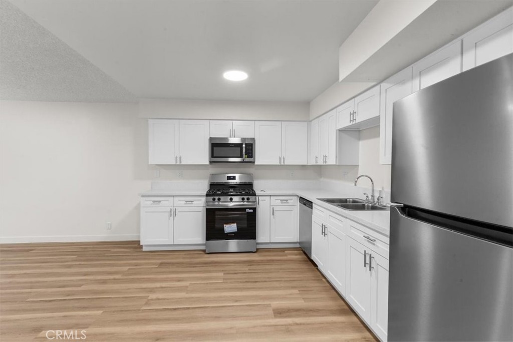 1002 Lombard Drive Redlands, CA 92374 - Photo 13 of 45