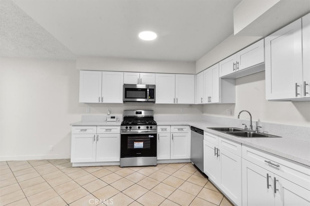 1002 Lombard Drive Redlands, CA 92374 - Photo 25 of 45