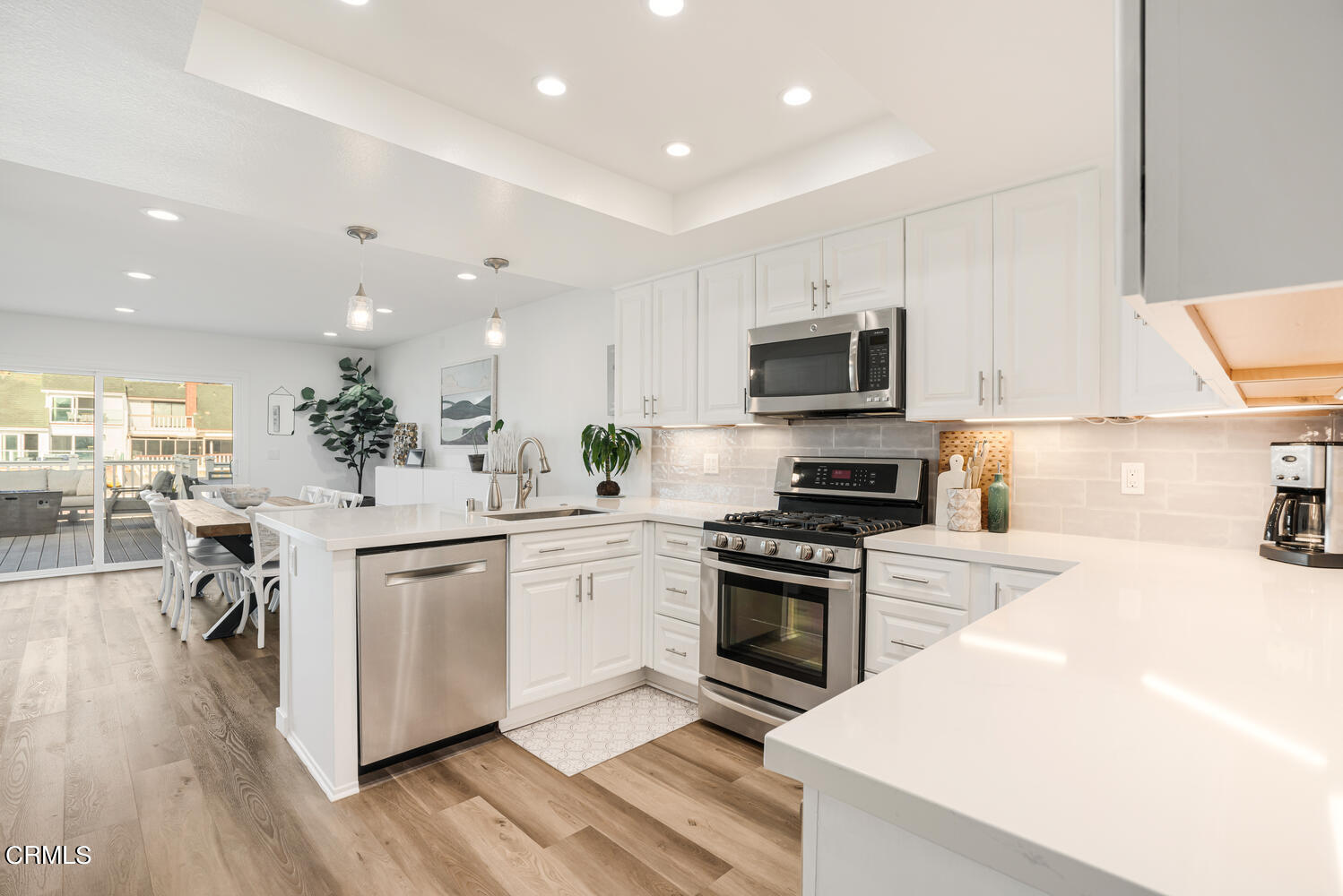 2520 Oldham Circle Oxnard, CA 93035 - Photo 21 of 48 2520 Oldham Cir Oxnard CA-large-021-010-