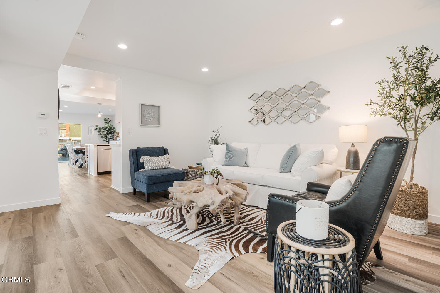 2520 Oldham Circle Oxnard, CA 93035 - Photo 25 of 48 2520 Oldham Cir Oxnard CA-large-025-016-