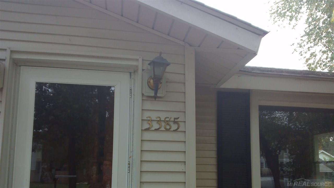 3385 Longview Avenue Rochester Hills, MI 48307 - Photo 2 of 21