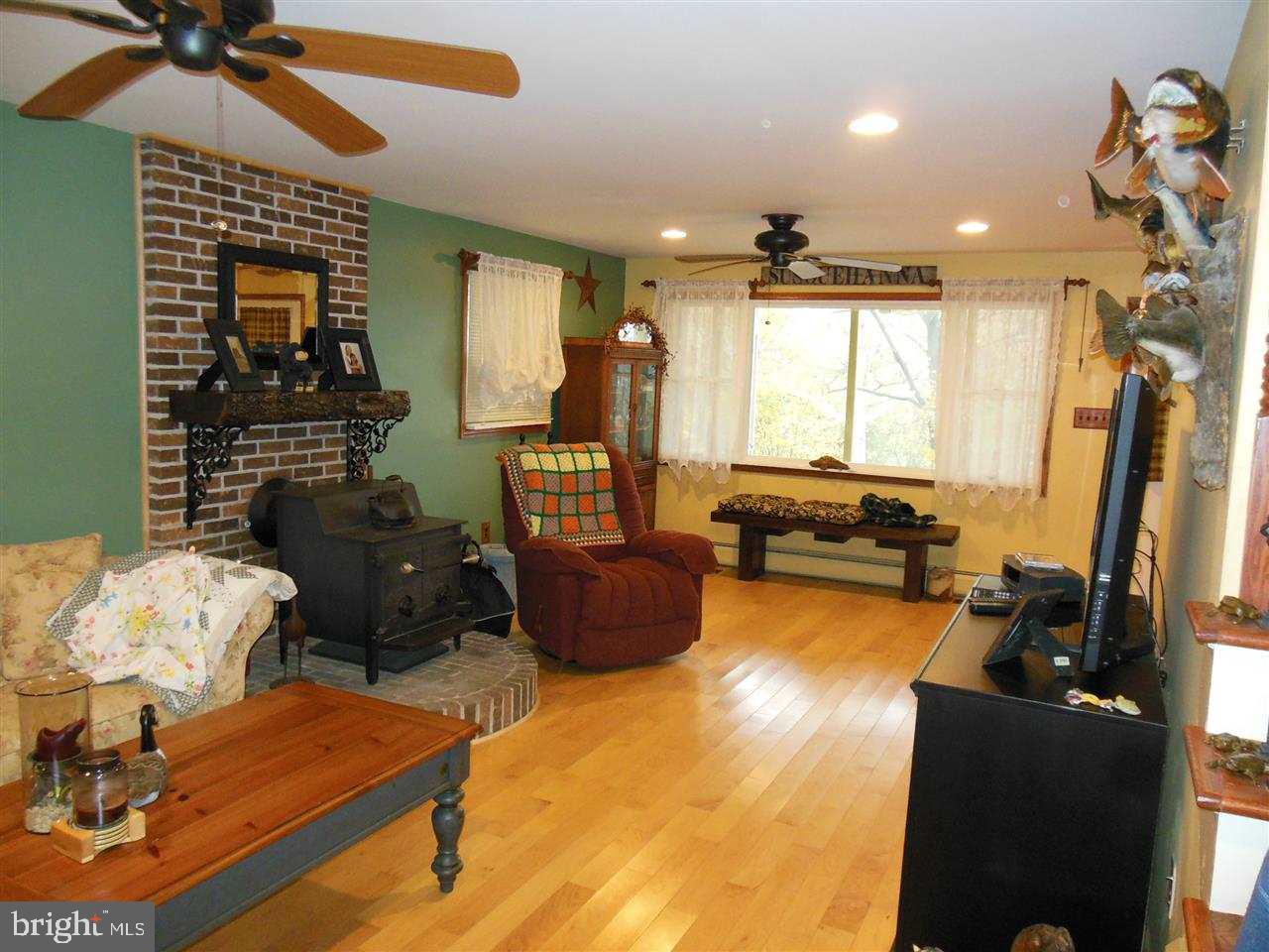 389 River Road Airville, PA 17302 - Photo 8 of 33 Gallery Image 8