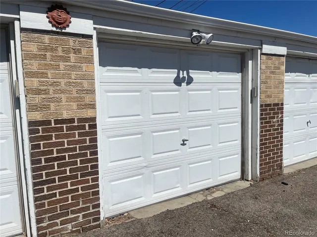 $1,800 | 1600 Winona Court, Unit 2, Denver, CO 80204