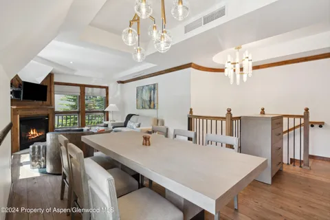 $775,000 | 415 East Dean Street, Unit 44ABC WEEKS 51/52, Aspen, CO 81611