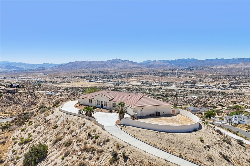 6057 Buena Suerte Road Yucca Valley, CA 92284 - Photo 55 of 75