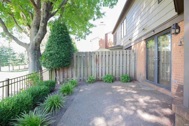 $299,000 | 123 Hartin Drive, Evansville, IN 47711