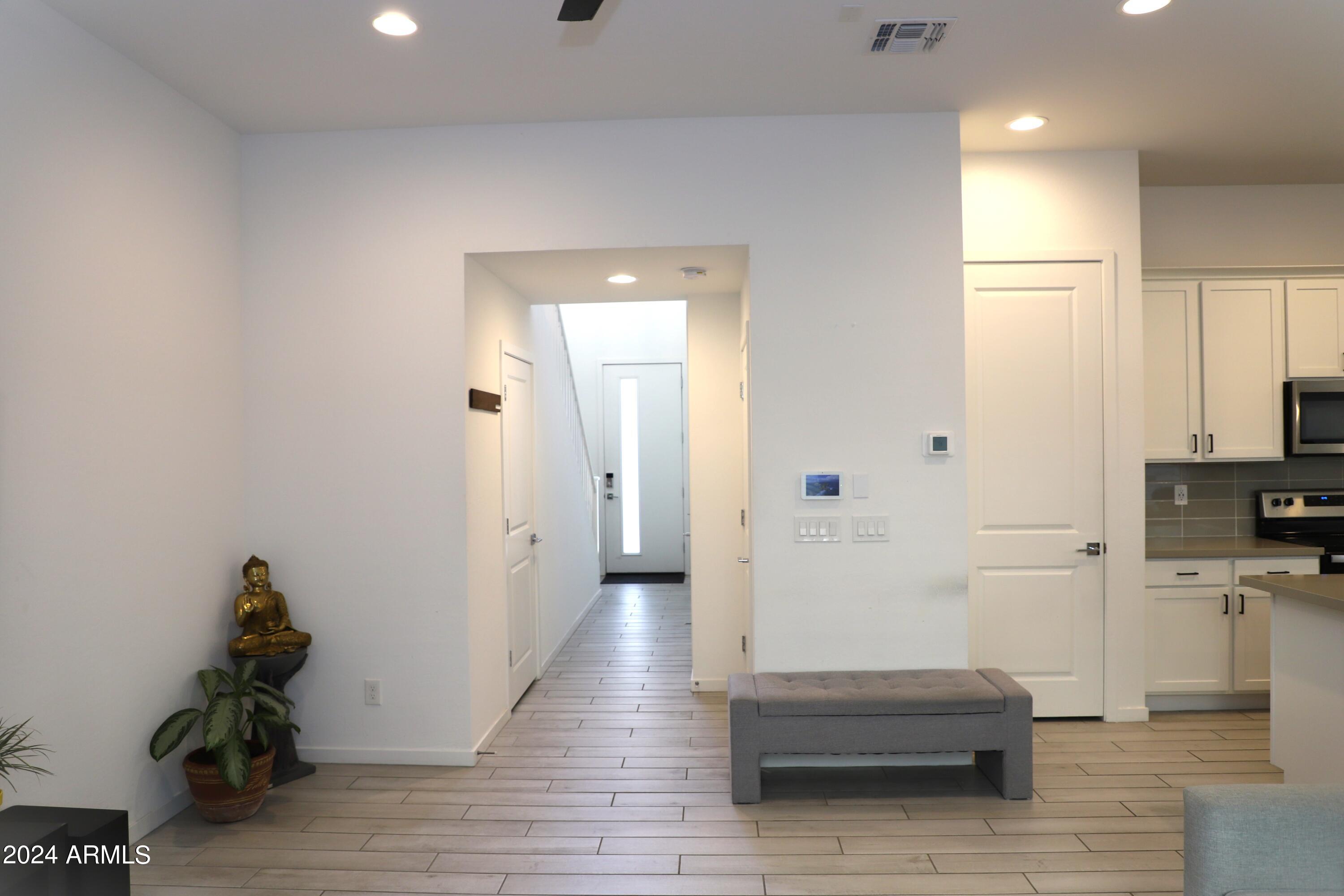 901 South Smith Road, Unit 1059 Tempe, AZ 85281 - Photo 14 of 58 13