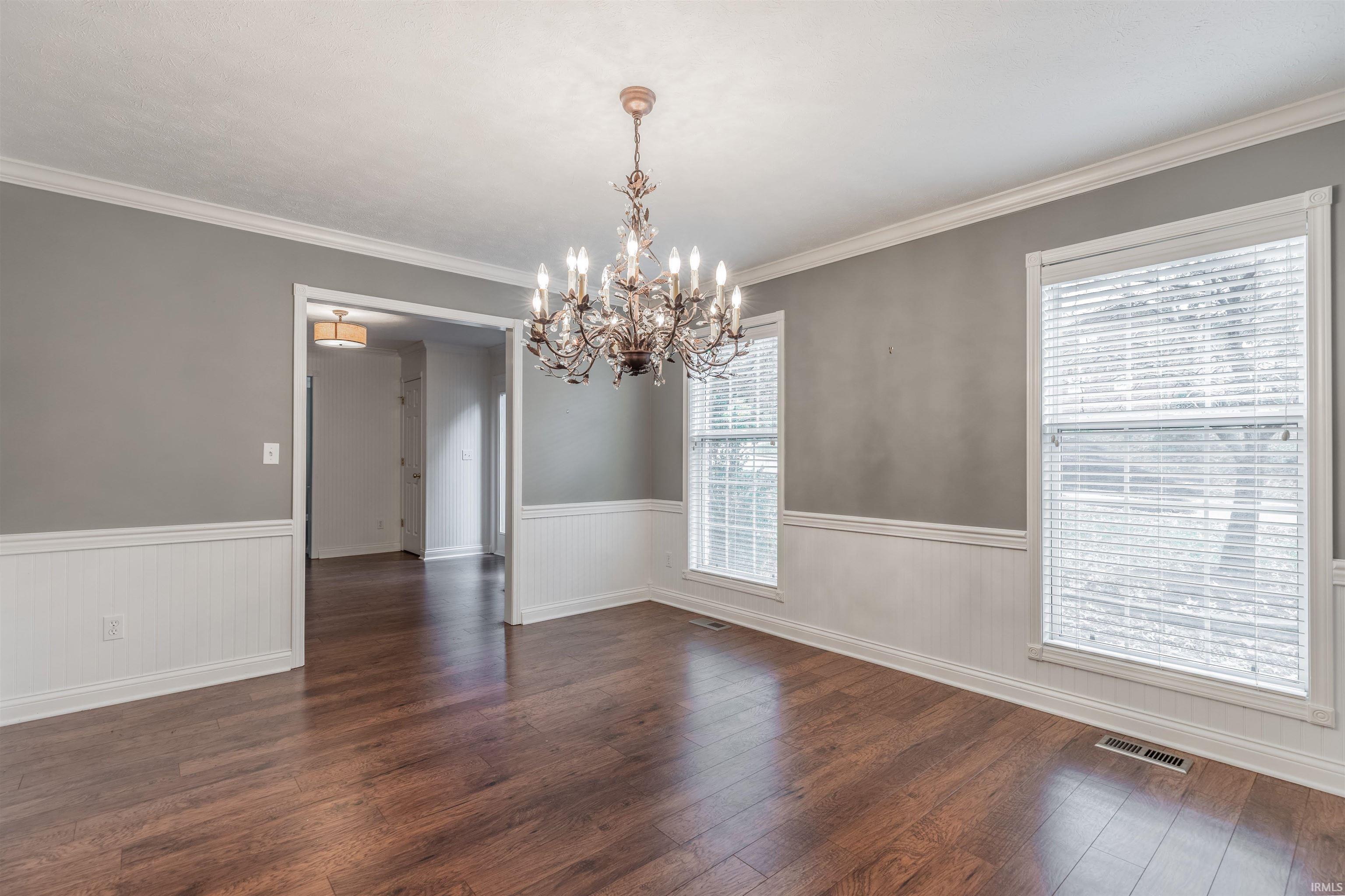8144 Sharon Road Newburgh, IN 47630 - Photo 8 of 35