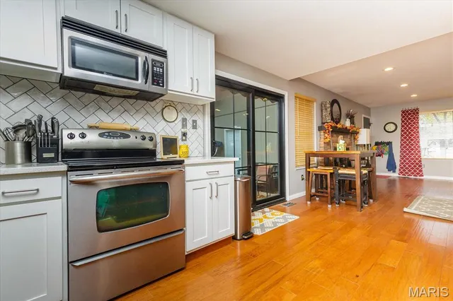 $385,000 | 2721 Heritage Landing, St. Charles, MO 63303