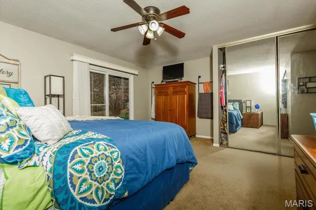 $385,000 | 2721 Heritage Landing, St. Charles, MO 63303